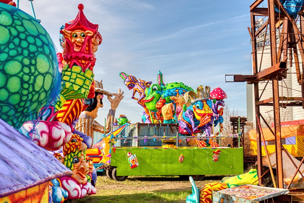 carnival graveyard carnaval hdr urbex carnavalsoptocht corso trash verlaten abandoned lost places